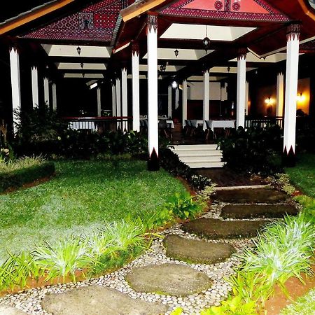 Toraja Torsina Hotel รานเตเปา ภายนอก รูปภาพ