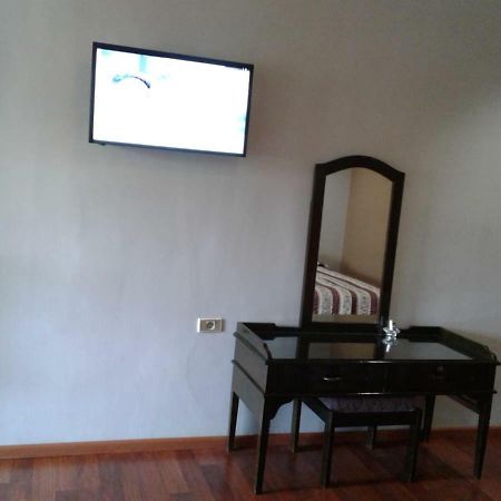 Toraja Torsina Hotel รานเตเปา ภายนอก รูปภาพ