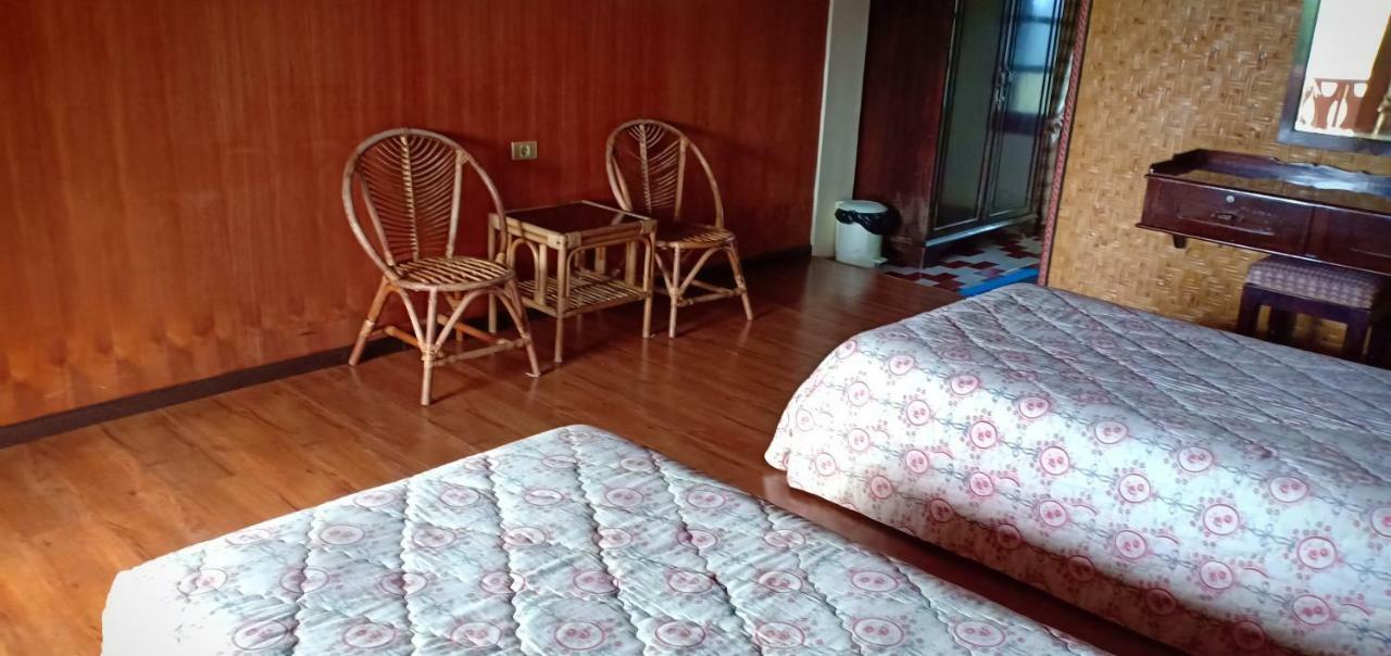 Toraja Torsina Hotel รานเตเปา ภายนอก รูปภาพ