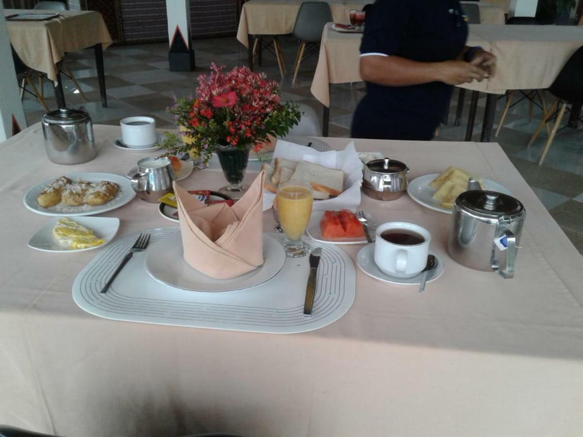 Toraja Torsina Hotel รานเตเปา ภายนอก รูปภาพ